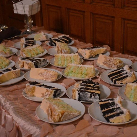 Meet your Posher, Adeline - Picture 1 of 1